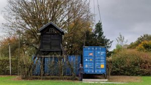 Aufstellung Zweiter Container Dorfplatz Lagerraum Vereine Interessengemeinschaft